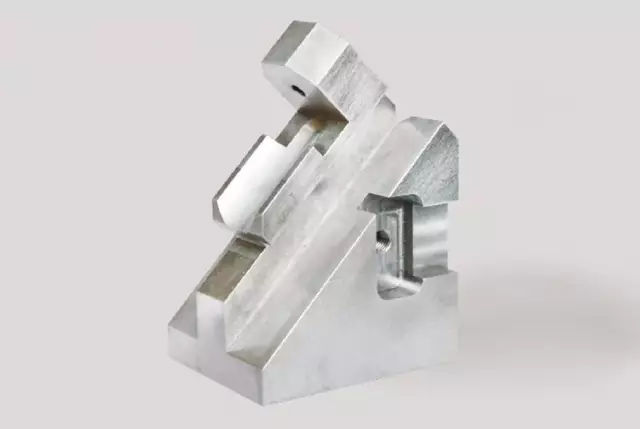 1文搞懂真正的五軸加工中心，到底說(shuō)的5軸是哪幾個(gè)軸(圖4)